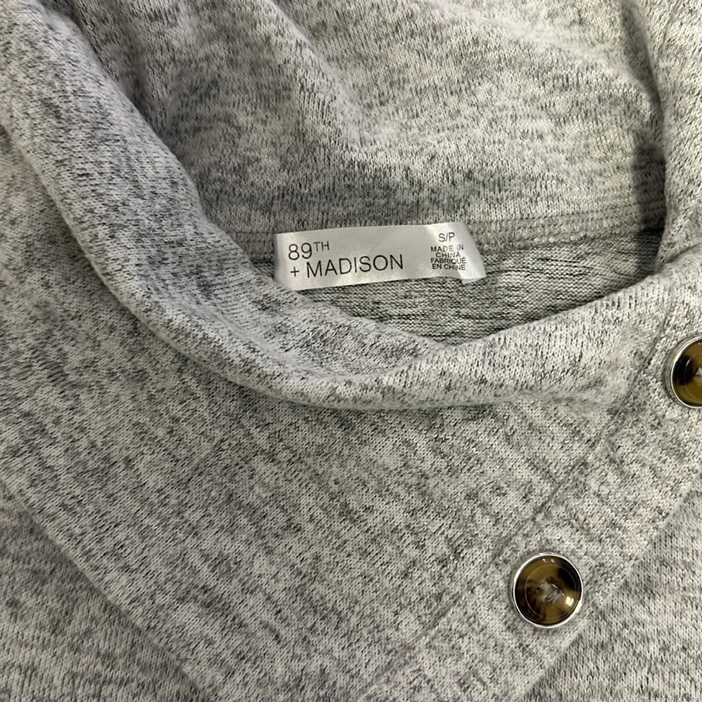 89th + Madison Gray Soft Light Weight Sweater - Picture 6 of 10